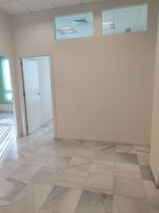 Affitto Ufficio  Avenida de hytasa. Alquiler de oficina en avda hytasa