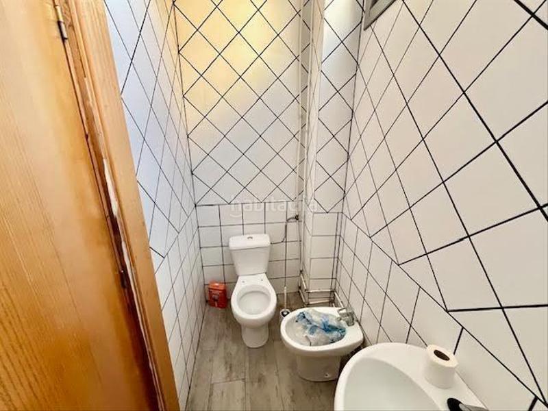 Foto d2bf5ce4-9cb6-4a09-a39d-ae1e3d919164. Lloguer local comercial a Bellavista Sevilla