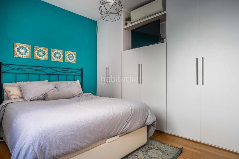 Foto 28aa7aae-8b32-4748-ad4e-8db59ecf14a5. Dúplex amb calefacció a Triana Casco Antiguo Sevilla