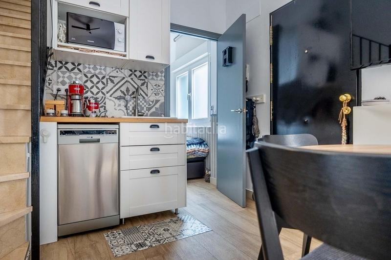 Foto 2ba3ab22-bc7e-4809-b844-29c079d96ce6. Dúplex amb calefacció a Triana Casco Antiguo Sevilla