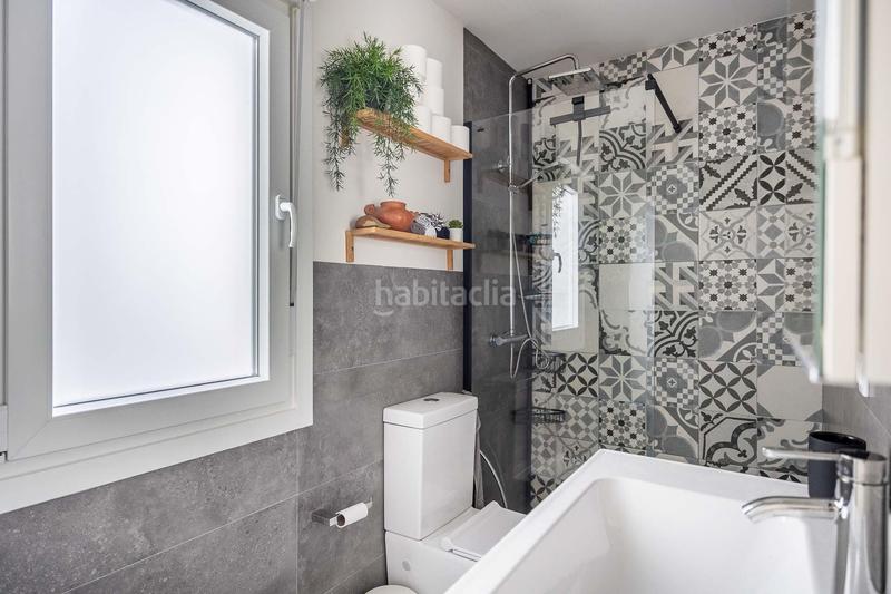 Foto 8f235dea-8056-4434-b8dd-8650a2b9d764. Dúplex amb calefacció a Triana Casco Antiguo Sevilla