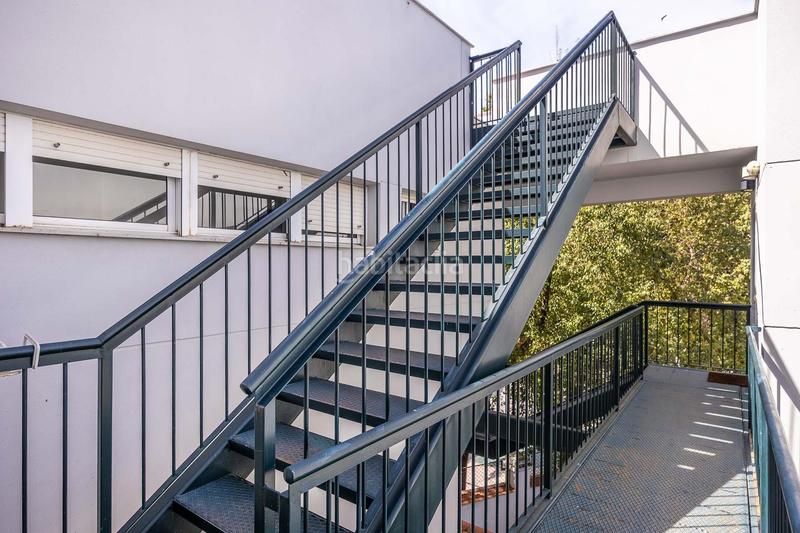 Foto a9fa9dd2-3564-418f-acda-89122bd30acc. Dúplex amb calefacció a Triana Casco Antiguo Sevilla