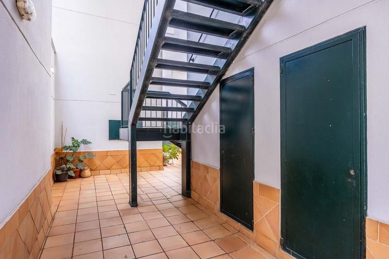 Foto b2629b9b-e89e-4a6e-a432-58acb06b1212. Dúplex amb calefacció a Triana Casco Antiguo Sevilla