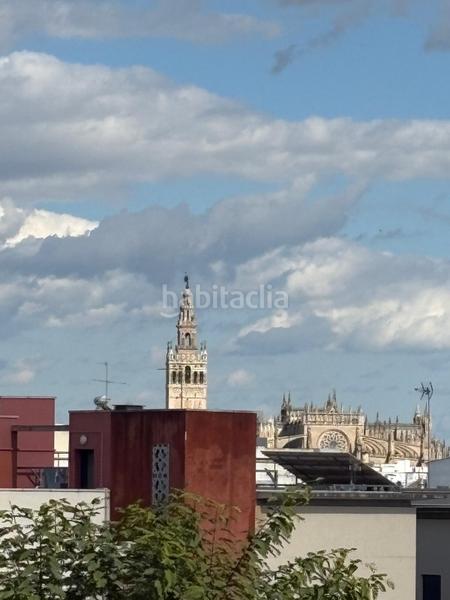 Foto d9db8580-9509-4d42-be21-78be402ffb1c. Dúplex amb calefacció a Triana Casco Antiguo Sevilla