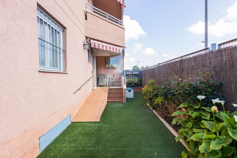 Foto 870643ec-b722-44d3-84aa-af9d85dfc95c. Pis amb aparcament piscina a El Pino-Bajo de Guía Sanlúcar de Barrameda