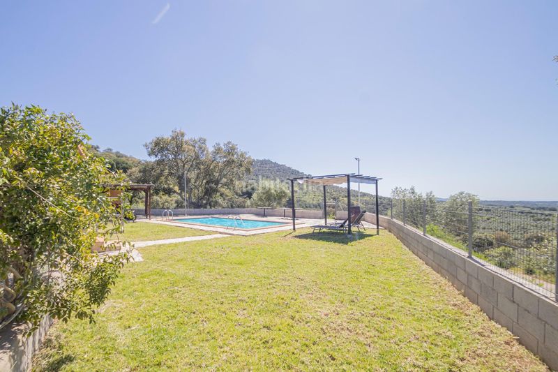 Foto a86ff22d-0585-4010-8b60-a83e6e5e43cc. Finca rústica a Pedroso (El)