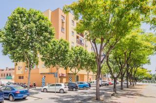 Pis  Calle clara campoamor