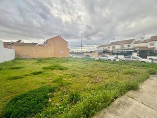 Terreny residencial  Calle virgen de los dolores. Terreno urbano con proyecto para 3 viviendas unifamiliares