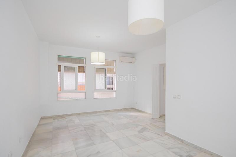 Foto 8612dbbb-4953-4669-8f3d-413e39f05181. Flat in Triana Casco Antiguo Sevilla