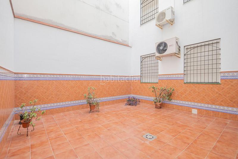 Foto 97f64bc0-e2db-4850-847a-82bee237f4a7. Flat in Triana Casco Antiguo Sevilla