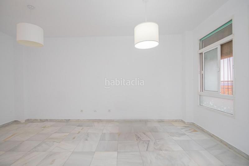 Foto d3b4d468-2ddd-41b2-88dc-e154eba403cb. Flat in Triana Casco Antiguo Sevilla