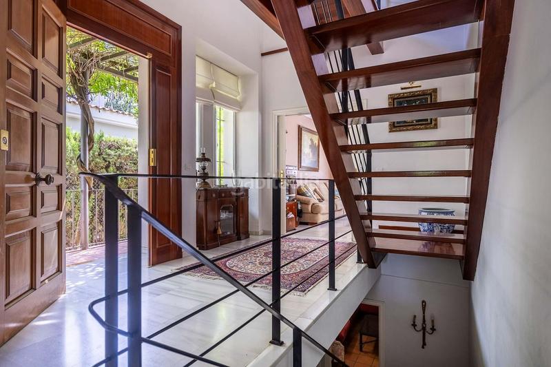 Foto 28cbe398-c08a-42c2-abea-4b70b5408d62. Chalet magnífico chalet independiente en el zaudín en Bormujos