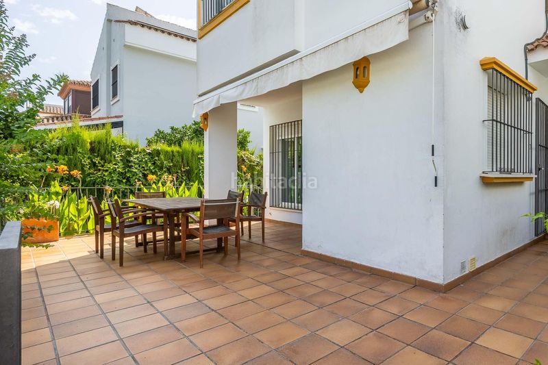 Foto 2a02939d-7758-421d-bebc-b338727f6d11. Xalet amb aparcament piscina a El Zaudín - Club de Golf Bormujos