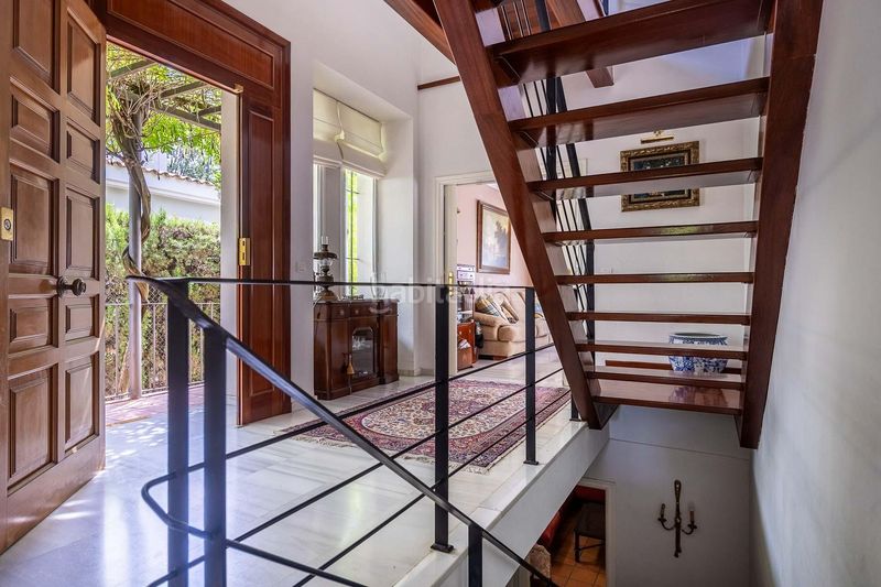 Foto 66c89c30-8df3-4a3b-83b3-98c088dd3941. Xalet amb aparcament piscina a El Zaudín - Club de Golf Bormujos