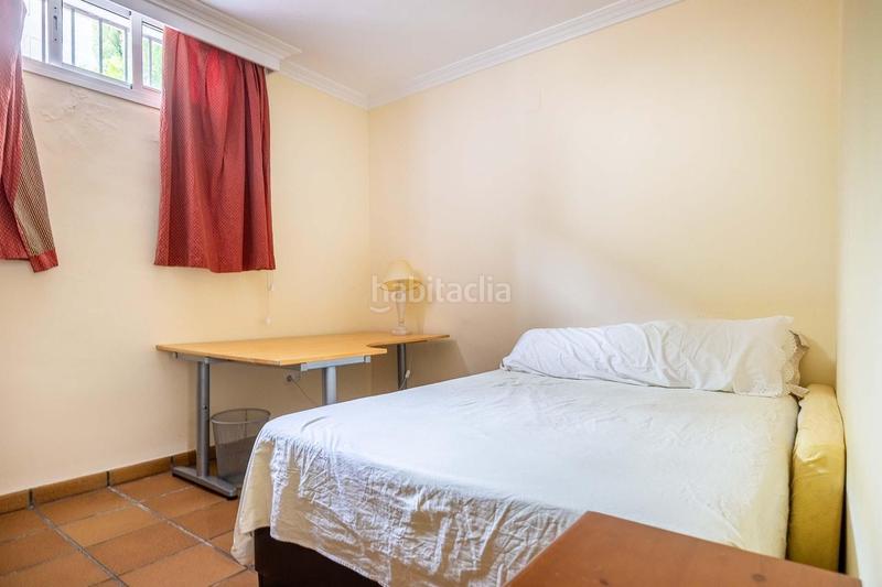 Foto d940216d-afb0-4c9f-bb46-4b42d1c78093. Chalet magnífico chalet independiente en el zaudín en Bormujos