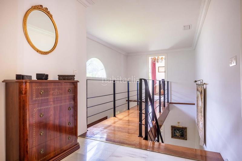 Foto e2cc6102-0624-4ab4-b623-0e72789d432f. Chalet magnífico chalet independiente en el zaudín en Bormujos