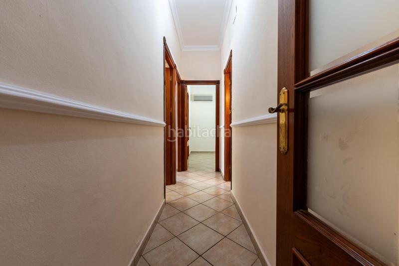 Foto 7cc5af05-6b88-4233-a210-9ed9ff27bdfd. Xalet amb calefacció aparcament piscina a Palomares del Río