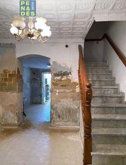 Casa a Agullent. Gran casa para reformar en el centro de agullent