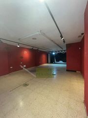 Local Comercial a El Pilar. Local en zona sant jose centrico
