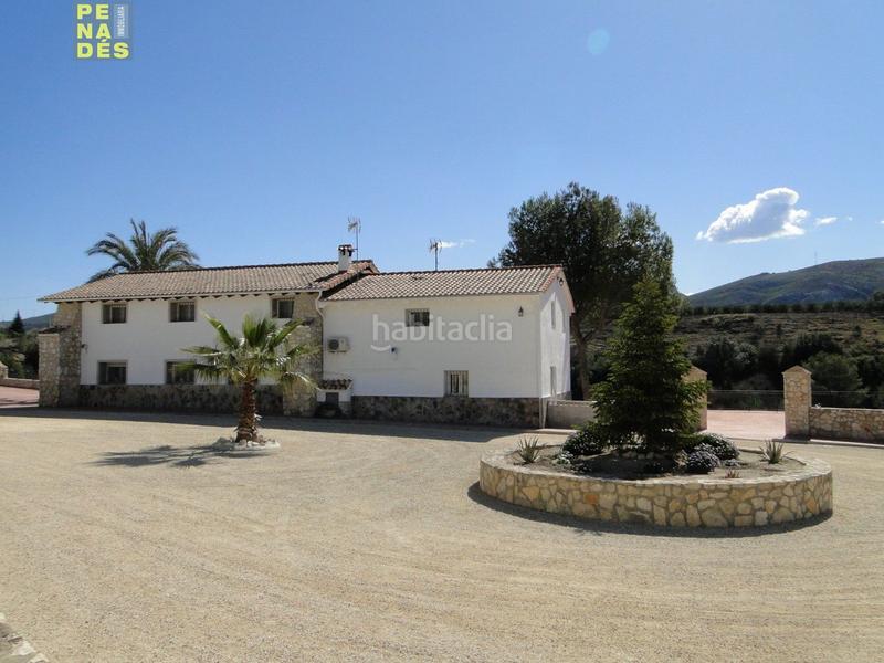 Foto 91f22d1a-38e2-432f-a3a9-f72c60483f48. House with heating pool in El Llombo Ontinyent