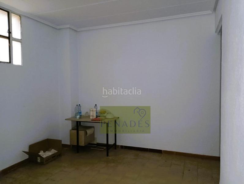 Foto 41467620-1cd7-4258-817c-e27d10ec59bc. Alquiler local comercial local en perfecta zona cerca de daniel gil en Ontinyent