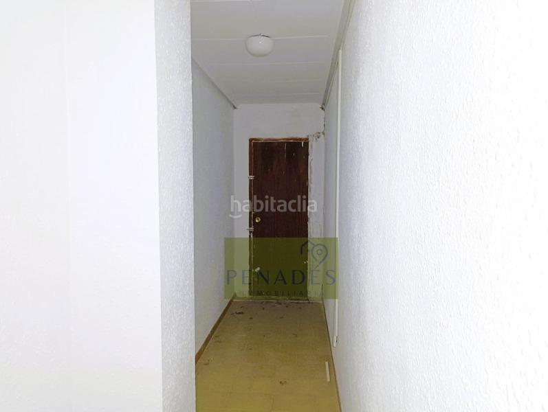 Foto 7dcf5fcd-46c0-43ee-a77c-5d4f33259267. Rent business premise in Sant Josep-Zona Hospital Ontinyent