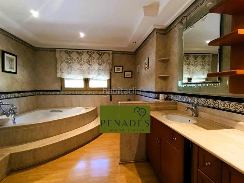 Foto 0e710fb5-9bd9-4857-b8f4-a70df5ee8f03. Chalet mit heizung parking pool in El Pilar Ontinyent