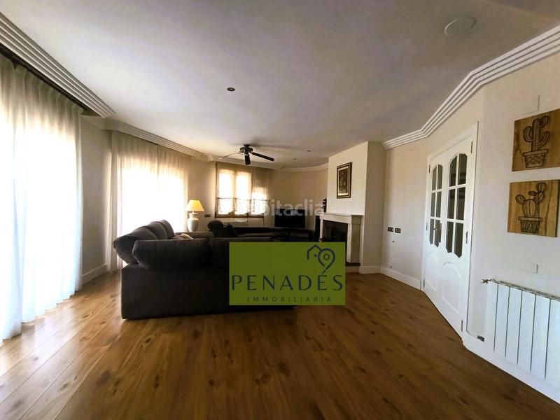 Foto 43f55989-c52d-4efe-9411-7c4427e28b7c. Chalet mit heizung parking pool in El Pilar Ontinyent