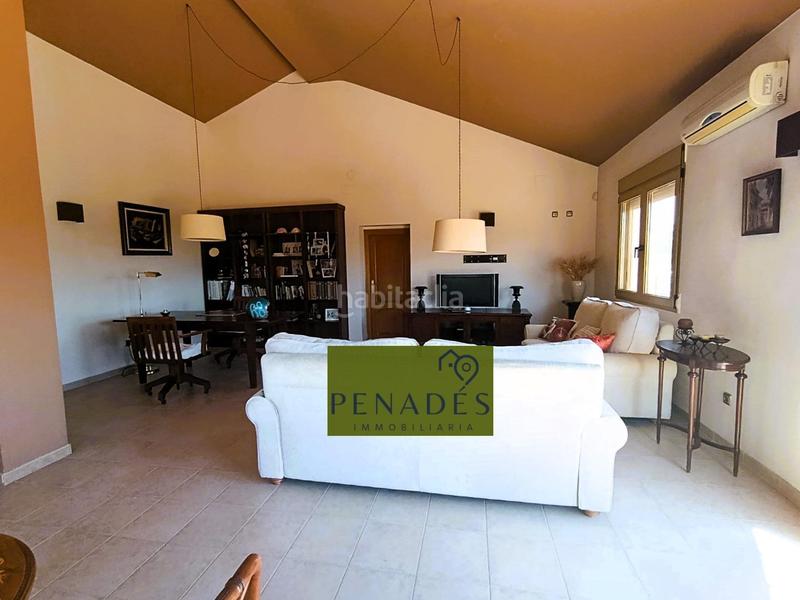 Foto 899798b7-e8a1-4f50-bafe-baf5cc402cec. Chalet mit heizung parking pool in El Pilar Ontinyent