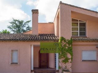 Xalet a Santa Ana. Espectacular chalet muy cerca del pueblo