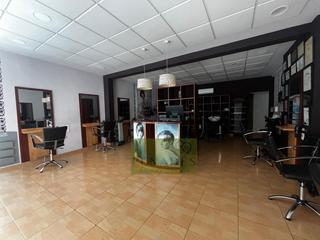Local Comercial a Sant Josep-Zona Hospital. Local comercial muy bien ubicado