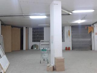 Lloguer Local Comercial a Sant Josep-Zona Hospital. Excelente altura