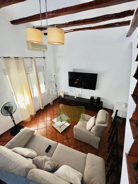 Foto e69f9eaa-18fe-4850-ac42-6a6140d1d7df. Casa a Centro Ontinyent