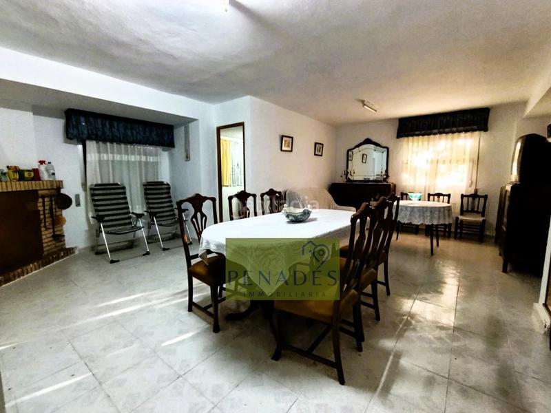 Foto 0dd8e1af-025f-4e89-9956-3417833e99a0. Chalet in El Llombo Ontinyent