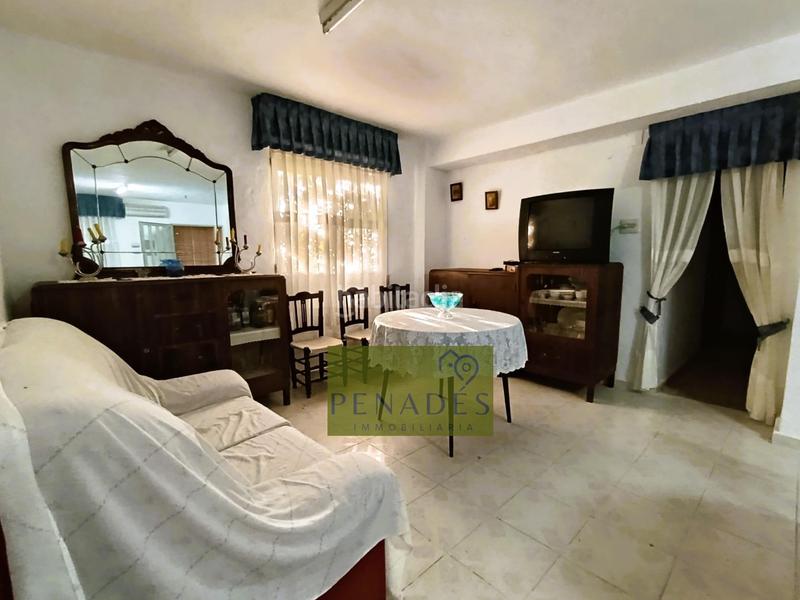 Foto b81f80da-181e-45d8-a425-cf00b8bc2ca3. Chalet in El Llombo Ontinyent