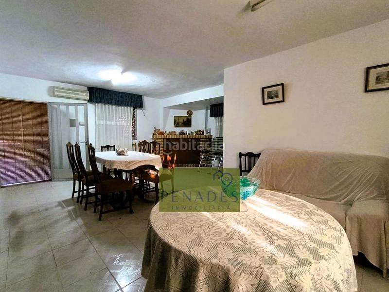 Foto de4c8f89-8531-4f75-95a9-cbe348fa8f9a. Chalet in El Llombo Ontinyent