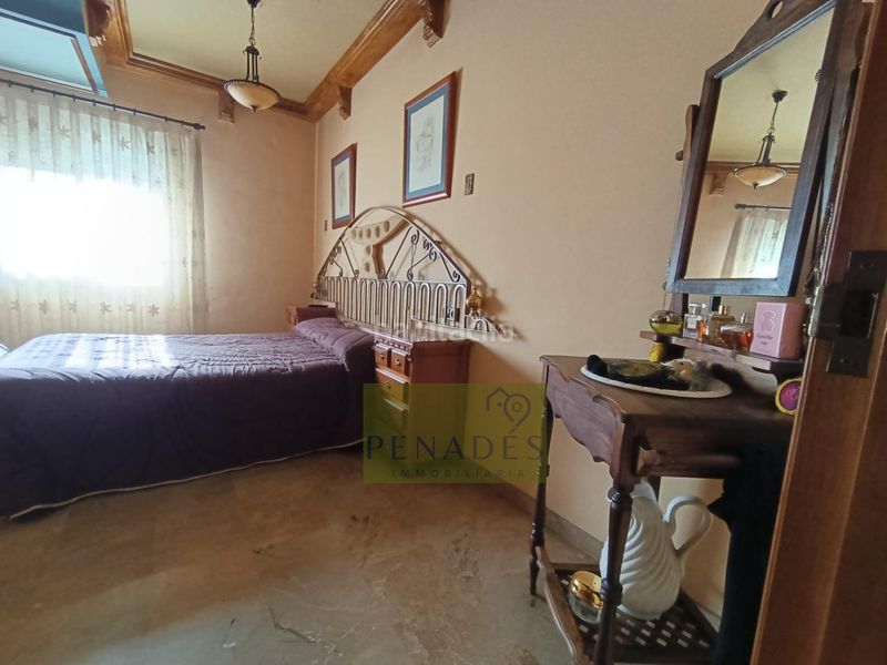 Foto 23ffbc69-a70f-4ed9-b6a4-fb4cc5cbe447. Xalet amb piscina a Sant Josep-Zona Hospital Ontinyent