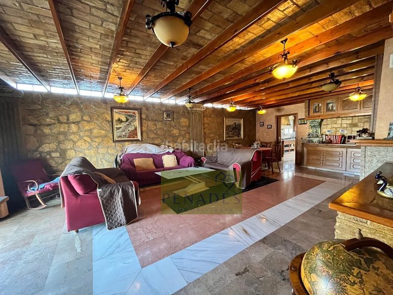 Foto 95a32d74-a2a5-4630-9698-597bc7acd9d7. Xalet amb piscina a Sant Josep-Zona Hospital Ontinyent