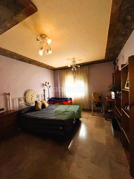 Foto f40fc8f6-3de4-46cc-b331-390566b2e905. Xalet amb piscina a Sant Josep-Zona Hospital Ontinyent