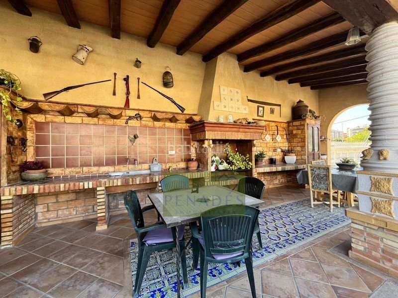 Foto f4d45c9a-8e29-48f7-a7a6-594530ae2288. Xalet amb piscina a Sant Josep-Zona Hospital Ontinyent