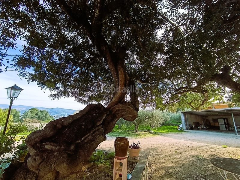 Foto 1f12a1aa-54a9-4885-841d-e7590d88db97. Xalet amb aparcament piscina a Sant Josep-Zona Hospital Ontinyent