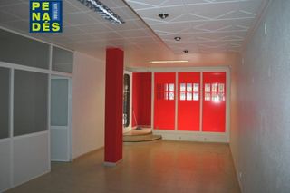 Geschäftsraum in Sant Josep-Zona Hospital. Economico.
