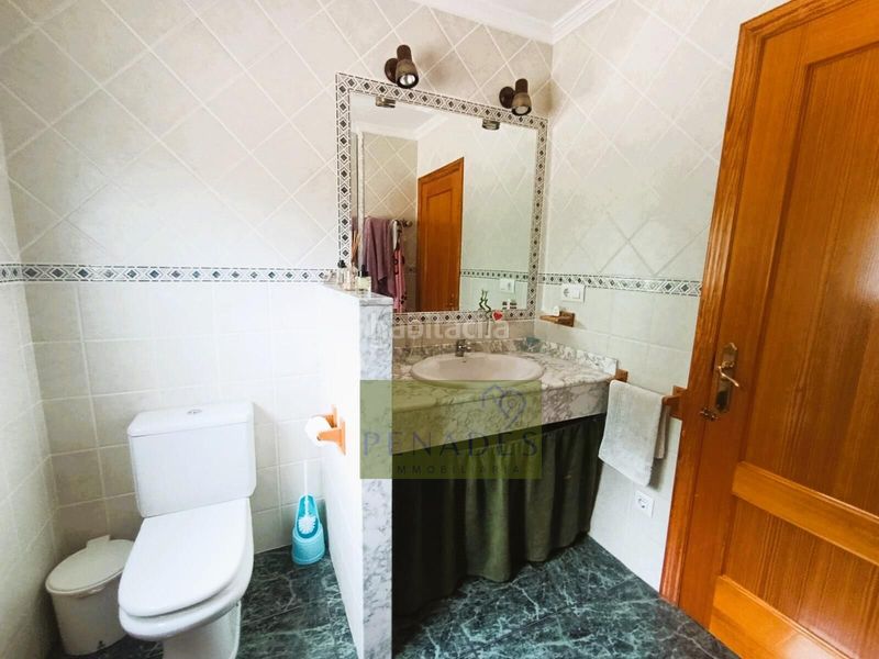 Foto 13d7b479-3f6b-4a95-8fb7-1552f652cb91. Chalet con parcheggio in Sant Josep-Zona Hospital Ontinyent