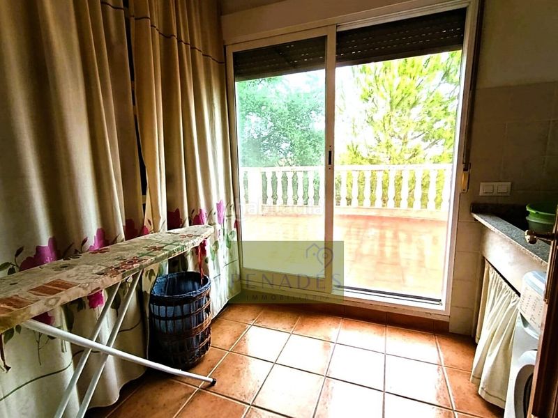 Foto b119559b-4c82-443b-8959-0b5f7dddf6f3. Chalet con parcheggio in Sant Josep-Zona Hospital Ontinyent