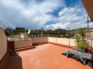 Alquiler Casa pareada en Morera. Casa pareada jarage privado