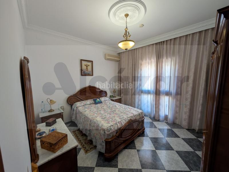 Foto 1805ec45-ea02-4c1a-82ab-0db2bf928bec. Casa excelente casa en la urbanización de los castillos en Alcalá de Guadaira