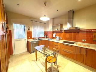 Maison jumelée à Calle belgica 3. Vivienda adosada  sanlucar la mayor