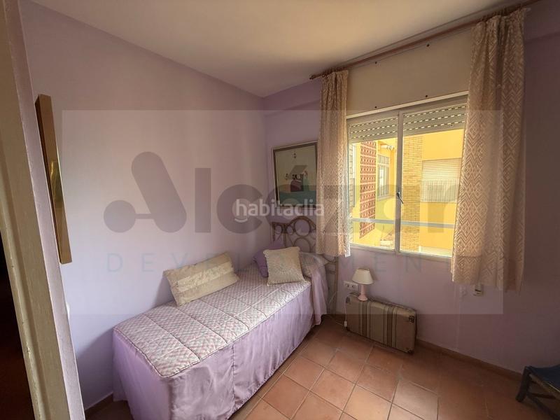 Foto e0a6cfc7-7a16-431e-a1bd-031c1a53b4ef. Pis amb aparcament a Barrio del Nervión Sevilla