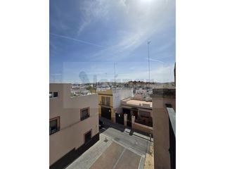 Haus  Calle cierva la. Vivienda con garaje en pleno centro.