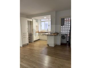 Pis  Calle mairena. Piso en la calle mairena